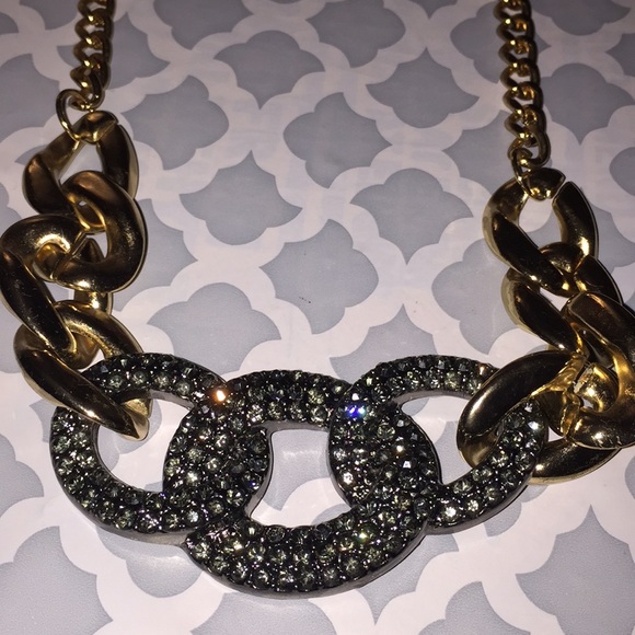 Beautiful chain necklace - Picture 3 of 4